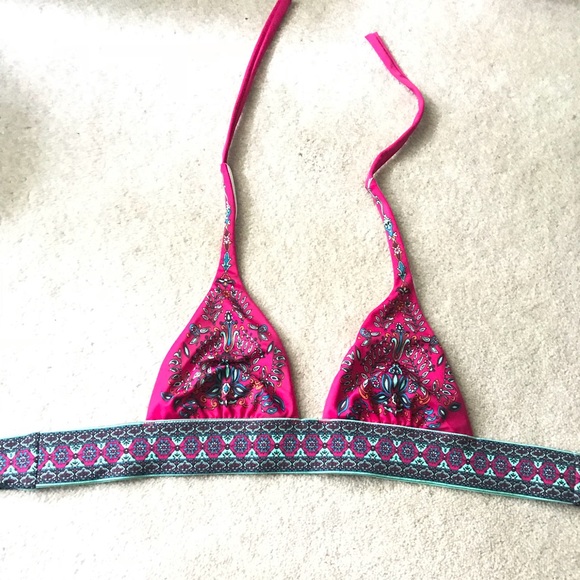 Victoria's Secret Other - Victorias Secret Patterned Bikini Top